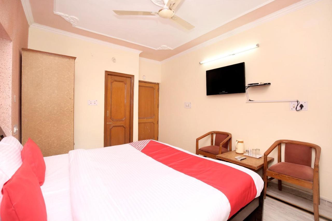 Hotel Amar Chandīgarh Exterior foto