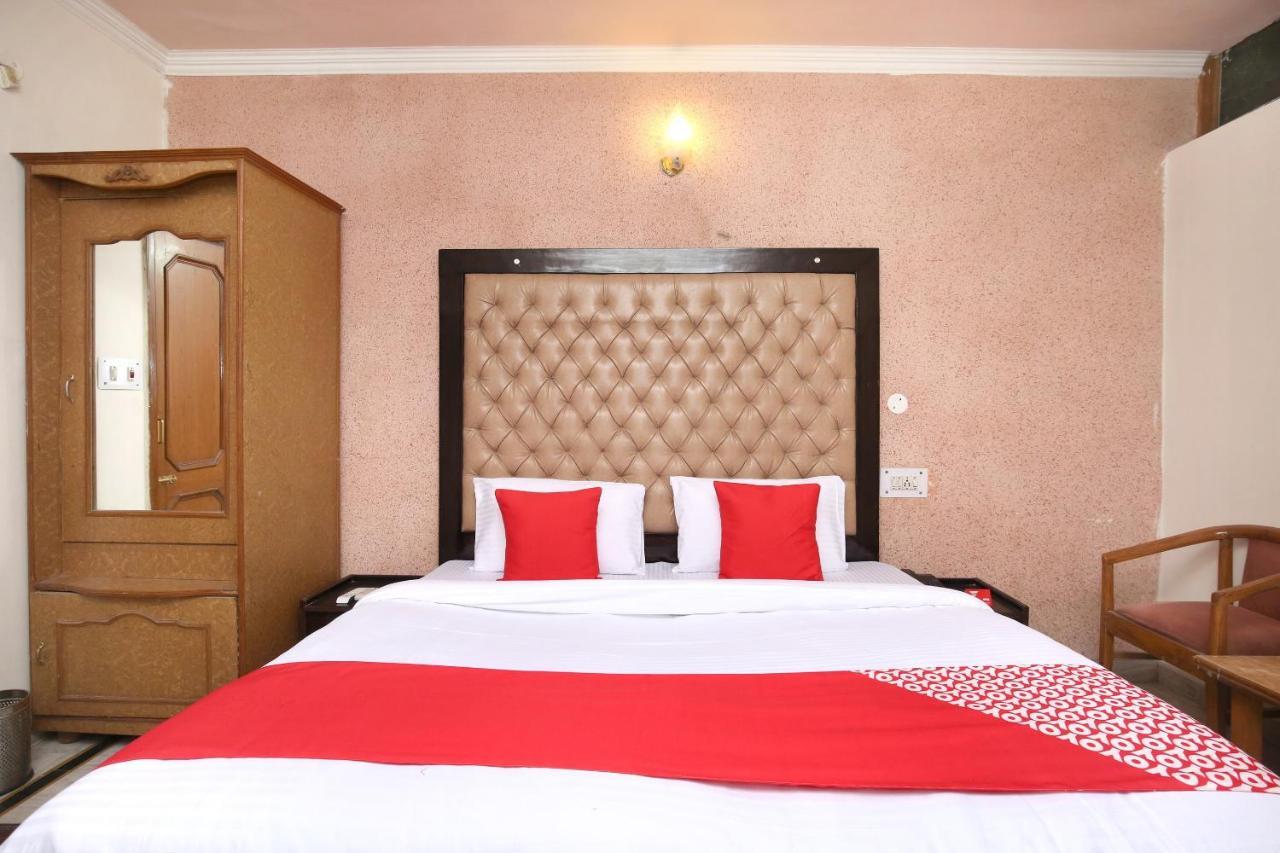 Hotel Amar Chandīgarh Exterior foto
